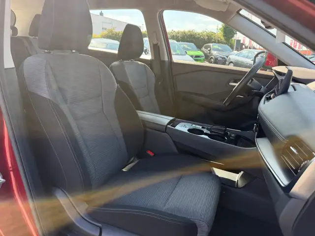 Nissan X-Trail view 15
