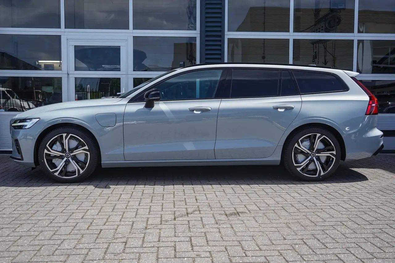 Volvo V60 2026
