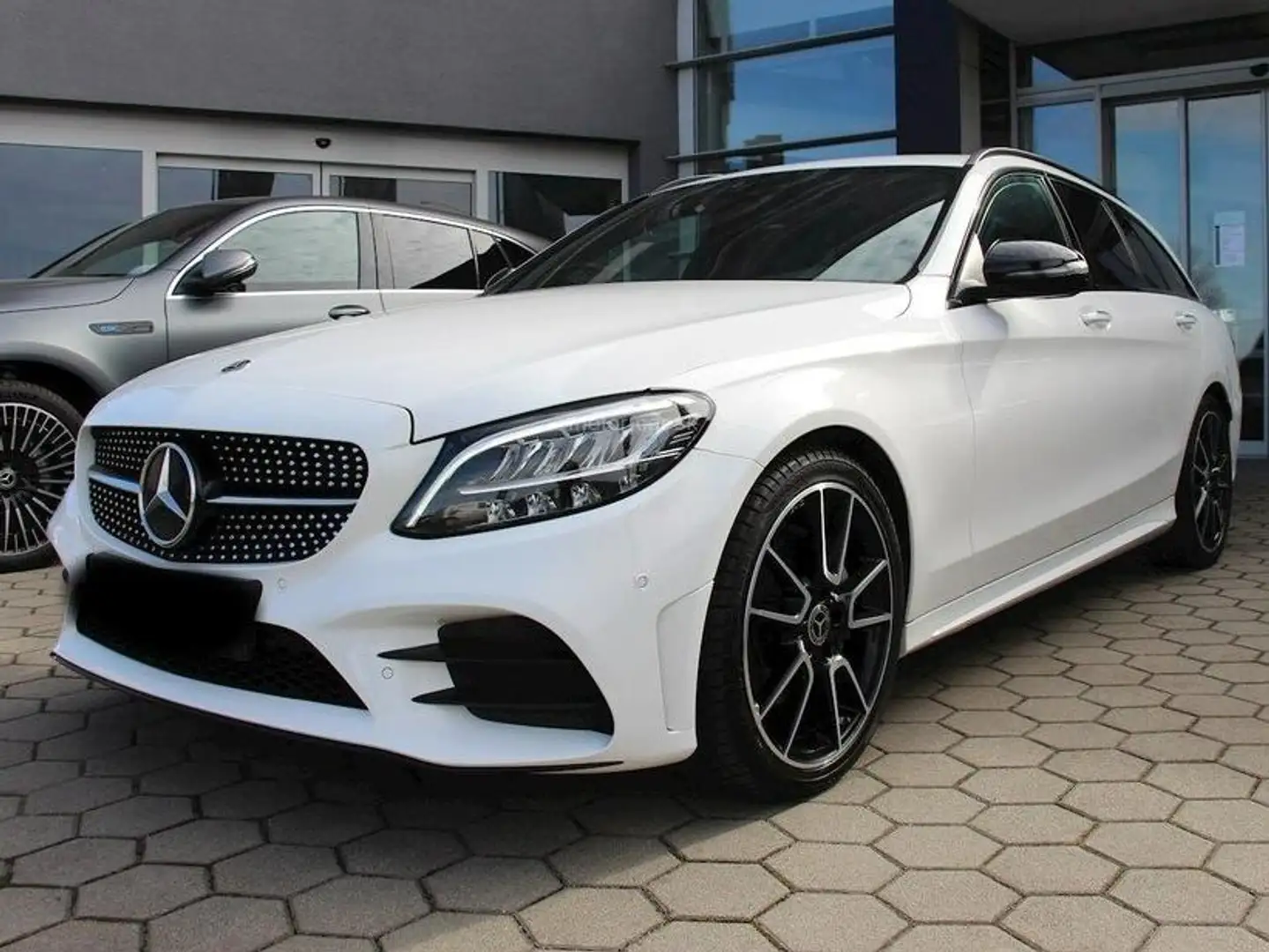 Mercedes-Benz C 220 C220d 4MATIC AMG, LED, 360°, Alcantara, TOP Weiß - 1