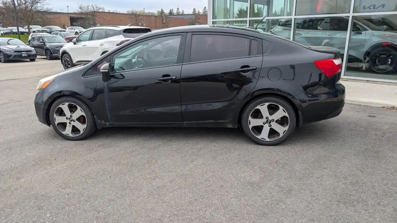 Kia Rio снимка Kia Rio