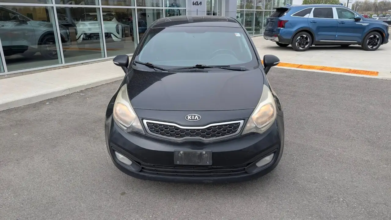 Kia Rio снимка Kia Rio