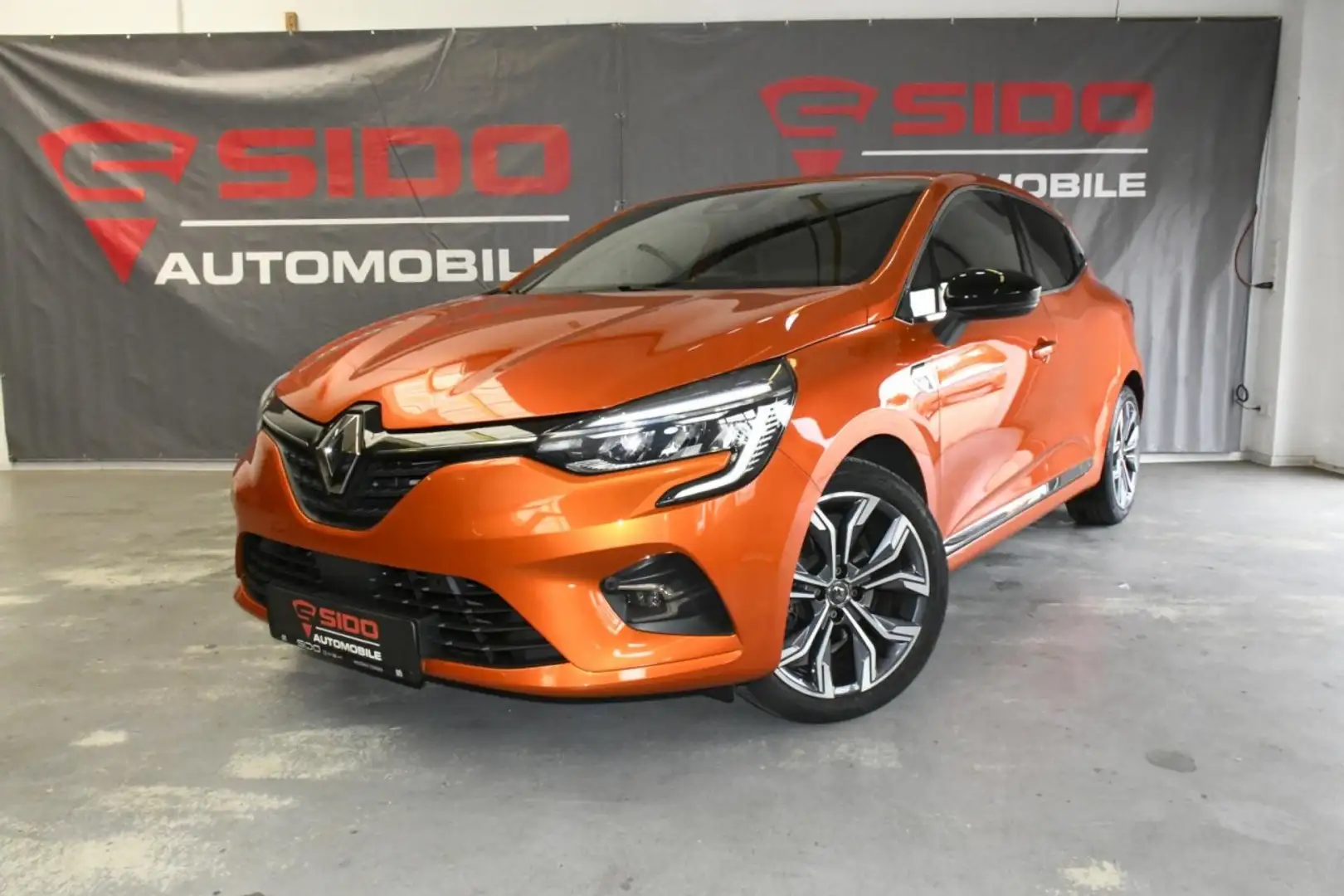 Renault Clio TCE EDC Edit. One KEY*BOSE*NAV*CAM*LK.HZ*BT Klima Orange - 1