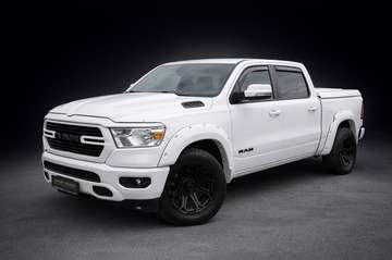 1500 CREW CAB*PANO*NAVI*KAM*AHK*UNFALLFREI*