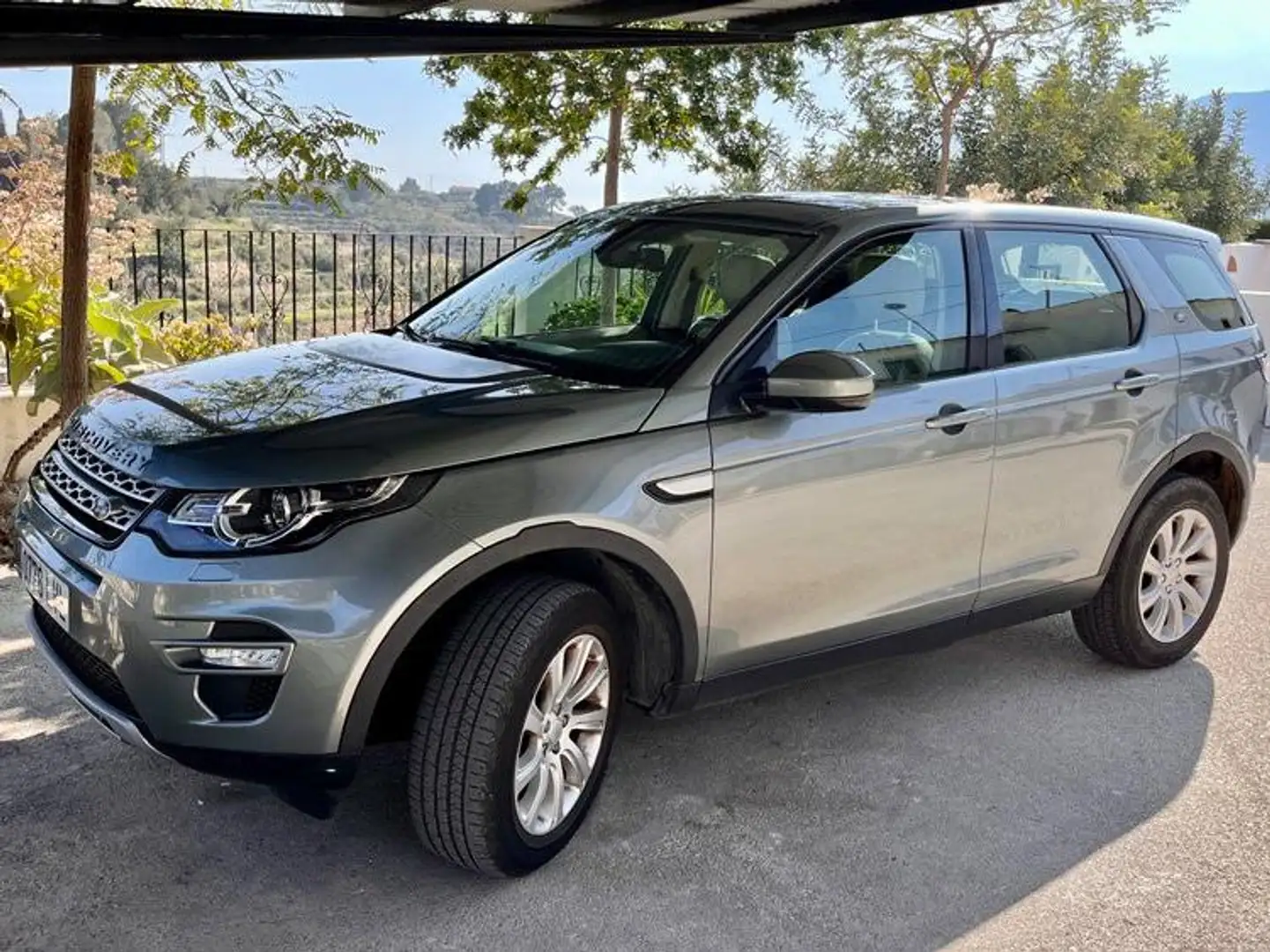 Land Rover Discovery Sport Discovery Sport 2.0 TD4 HSE Luxury 4x4 Aut. 150CV Gris - 1