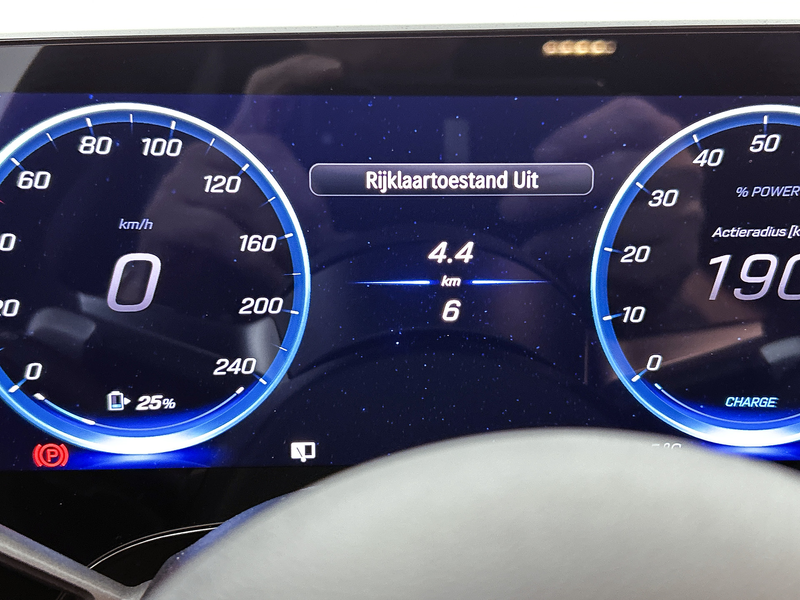 Mercedes-Benz CLA 250 Shooting Brake 250+ Business Solution AMG 85 kWh | — photo 6