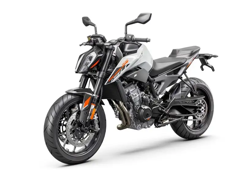 KTM 790 Duke - foto 7