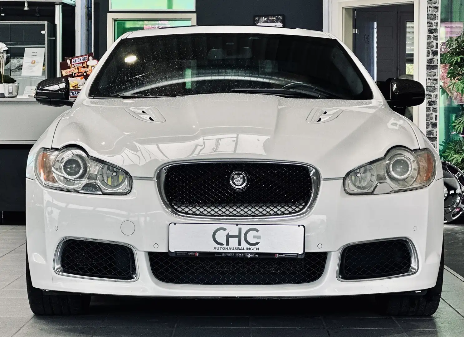 Jaguar XF 5.0 V8 Kompressor XFR Blanco - 2