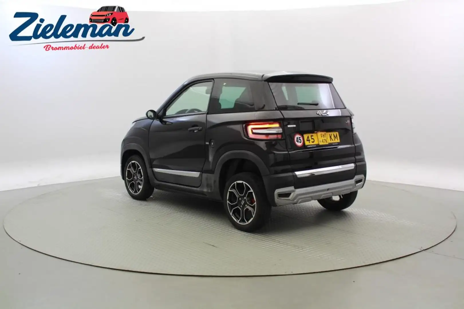 Ligier JS 60 dCi Chic - 2021 - 36.005 km - Airco, Camera, Stuur Noir - 2