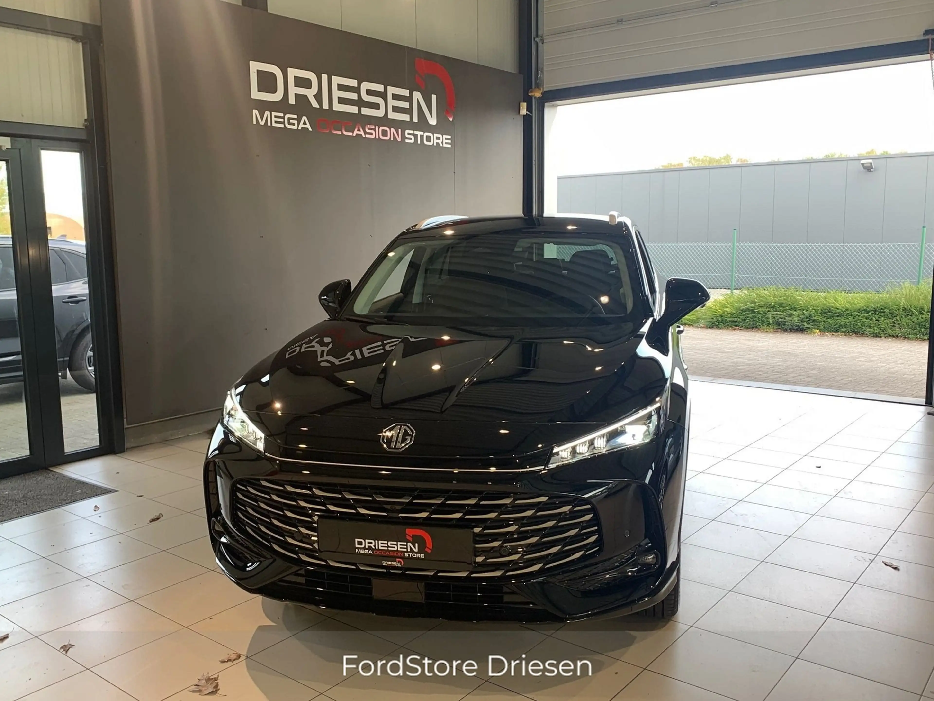 MG EHS 1.5 Hybrid+ Luxury 7J GARANTIE BIJ DRIESEN BREE 089/461610