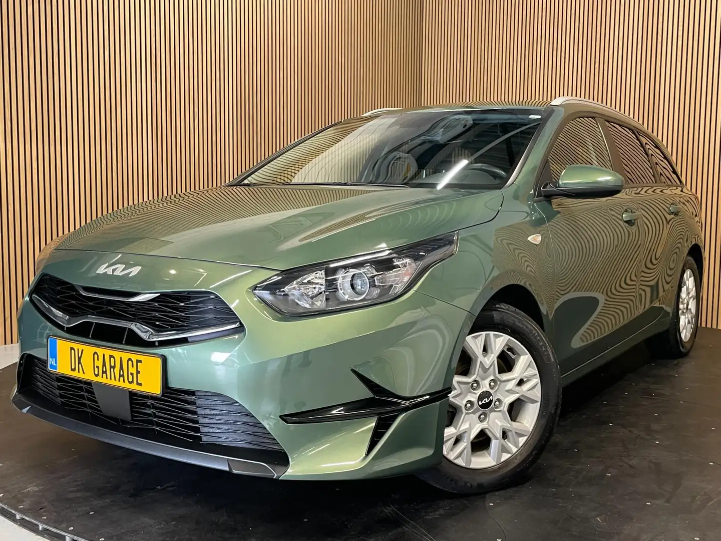 Kia Ceed SW / cee'd SW Sportswagon 1.0 T-GDi DynamicLine|APPLE CARPLAY, A Vert - 1