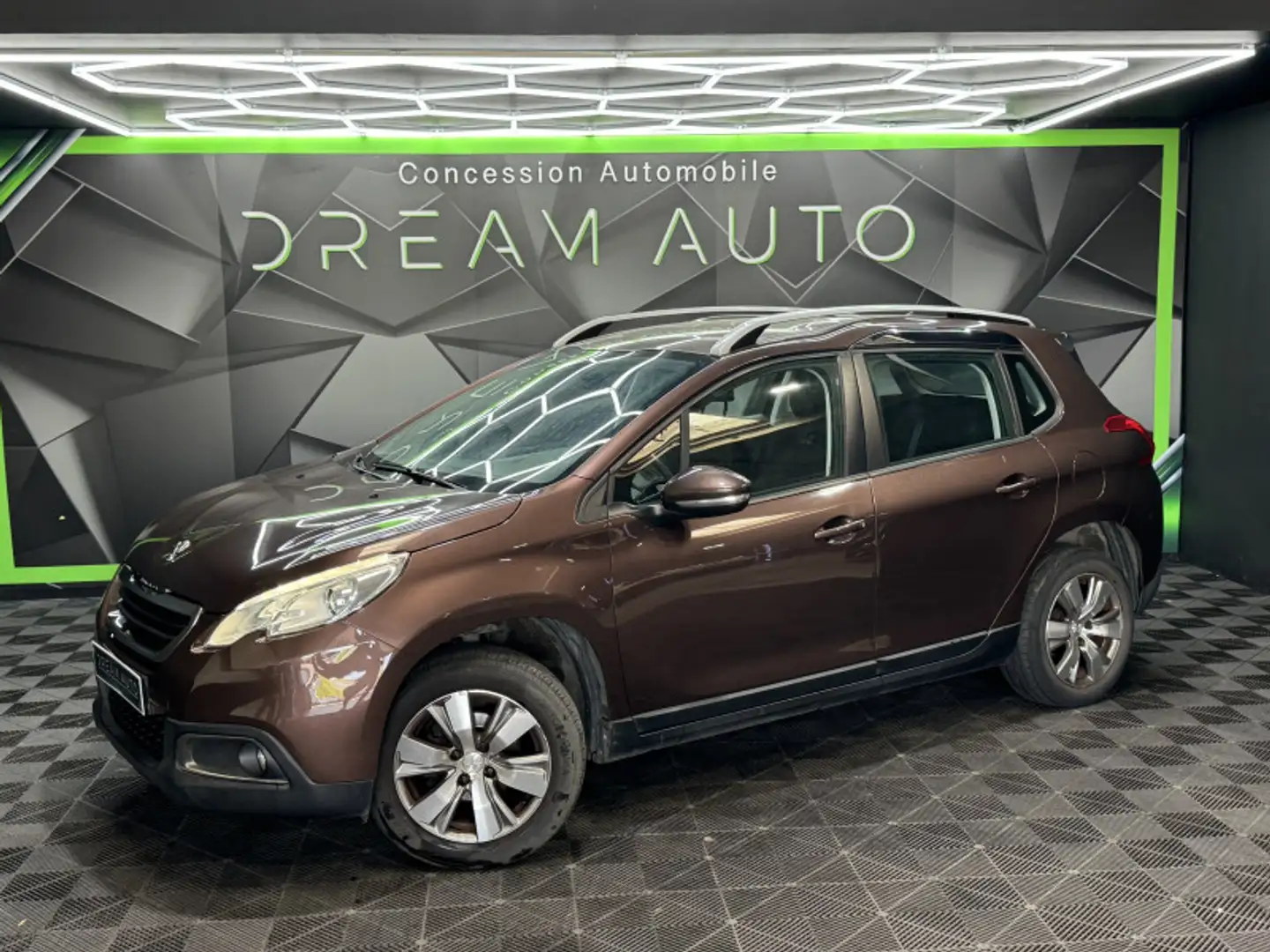 Peugeot 2008 1.4 HDI FAP BUSINESS Brun - 1