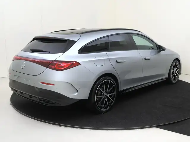 Mercedes-Benz Cla view 4