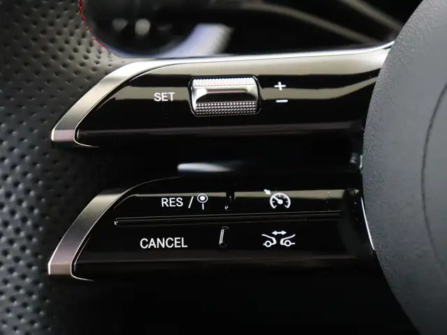 Mercedes-Benz Cla view 12
