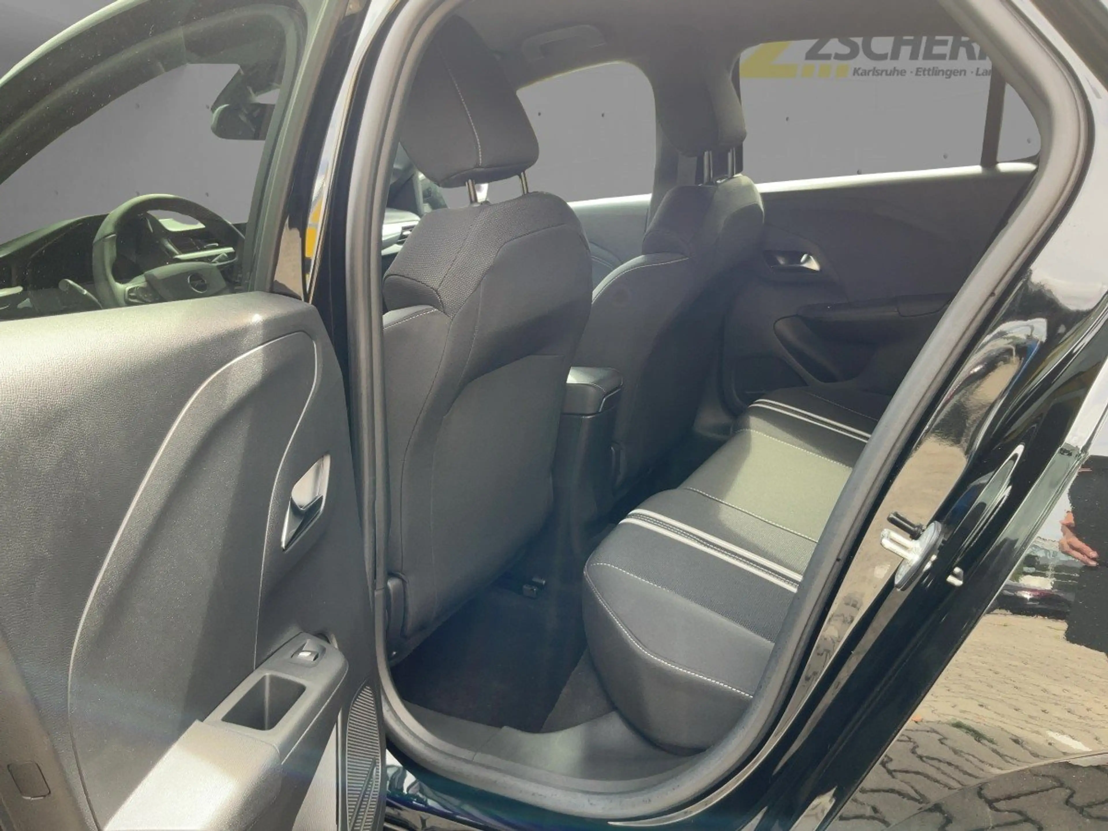 Opel Corsa F 1.2 Turbo GS LED+Navi+SHZ+Fernlichtass. — photo 9