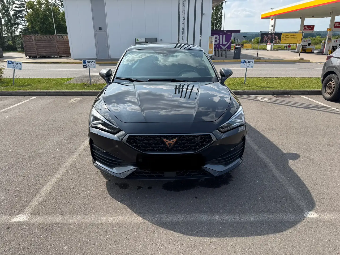 CUPRA Leon 2.0 TSI DSG VZ - 2