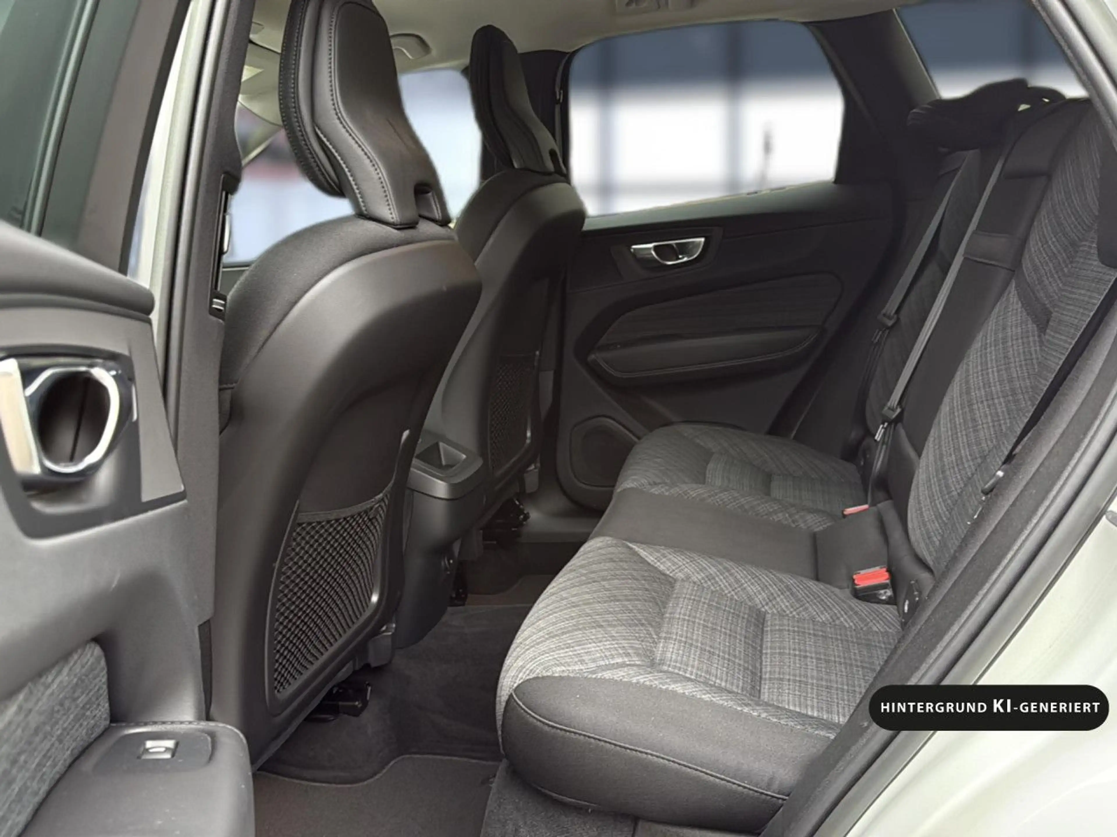 Volvo XC60 B4 (Diesel) Core AWD Automatik Bluetooth Navi — photo 17