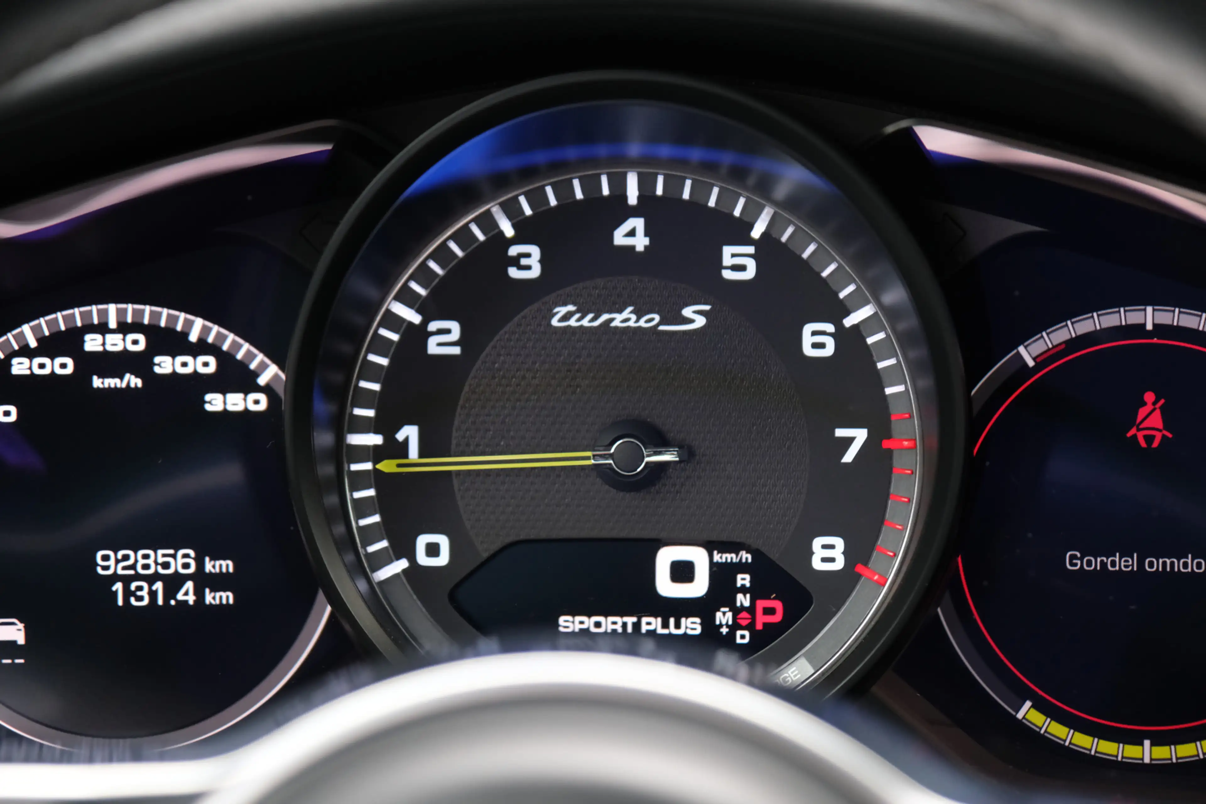 Porsche Panamera Sport Turismo 4.0 Turbo S E-Hybrid Porsche Approve — photo 33