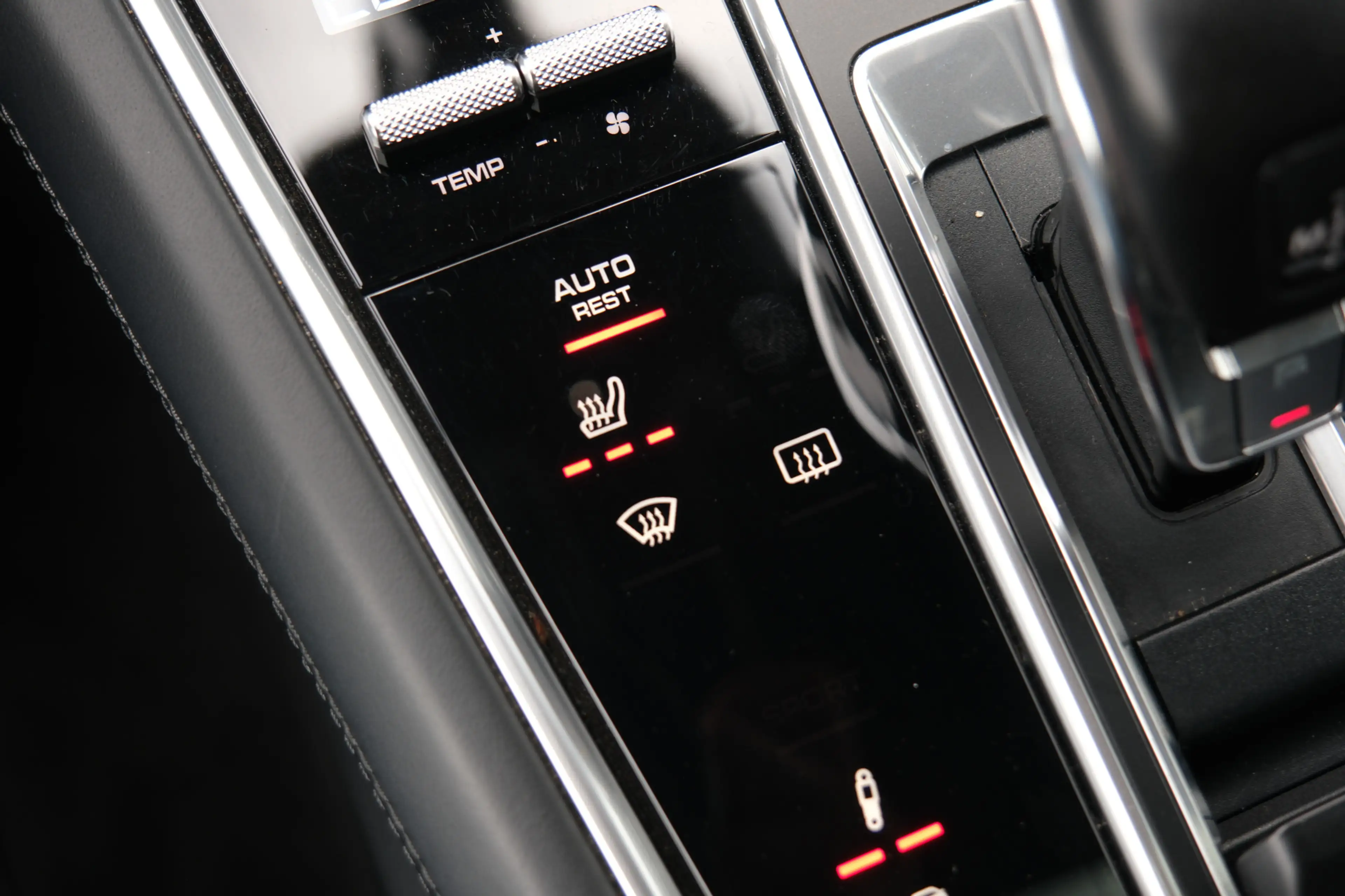 Porsche Panamera Sport Turismo 4.0 Turbo S E-Hybrid Porsche Approve — photo 50