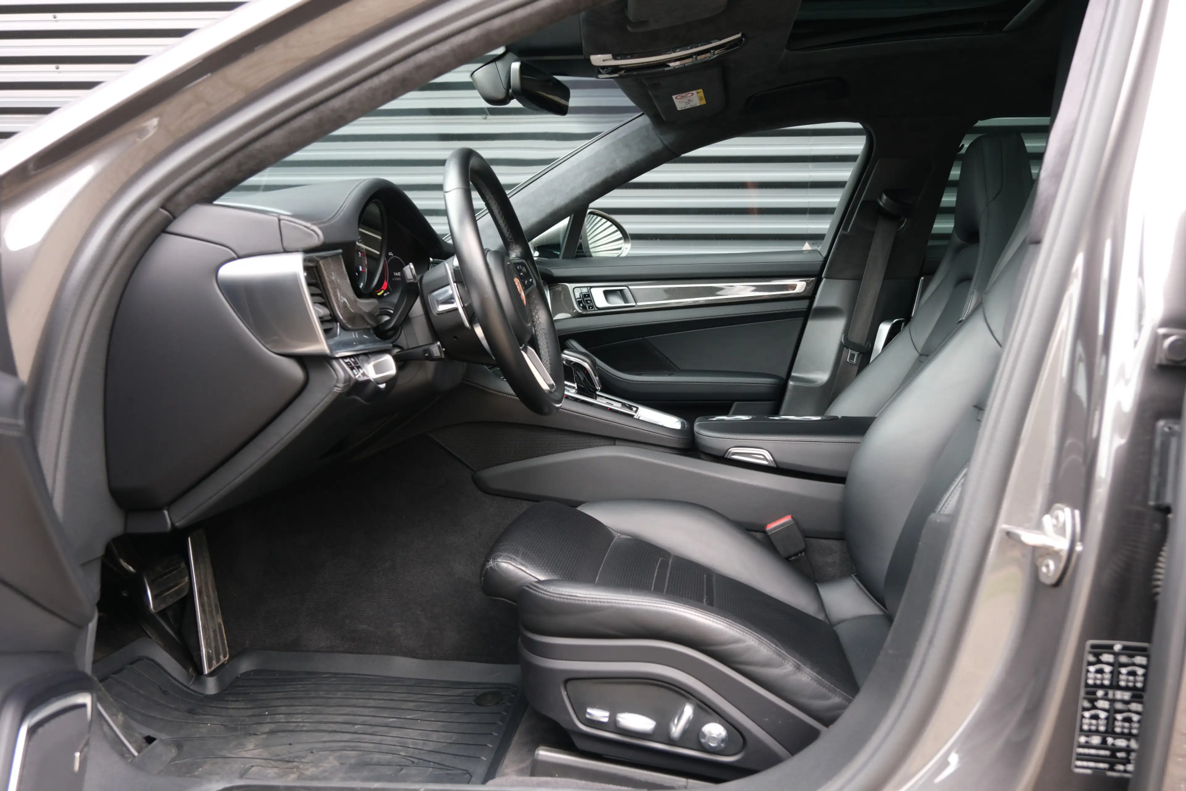 Porsche Panamera Sport Turismo 4.0 Turbo S E-Hybrid Porsche Approve — photo 12