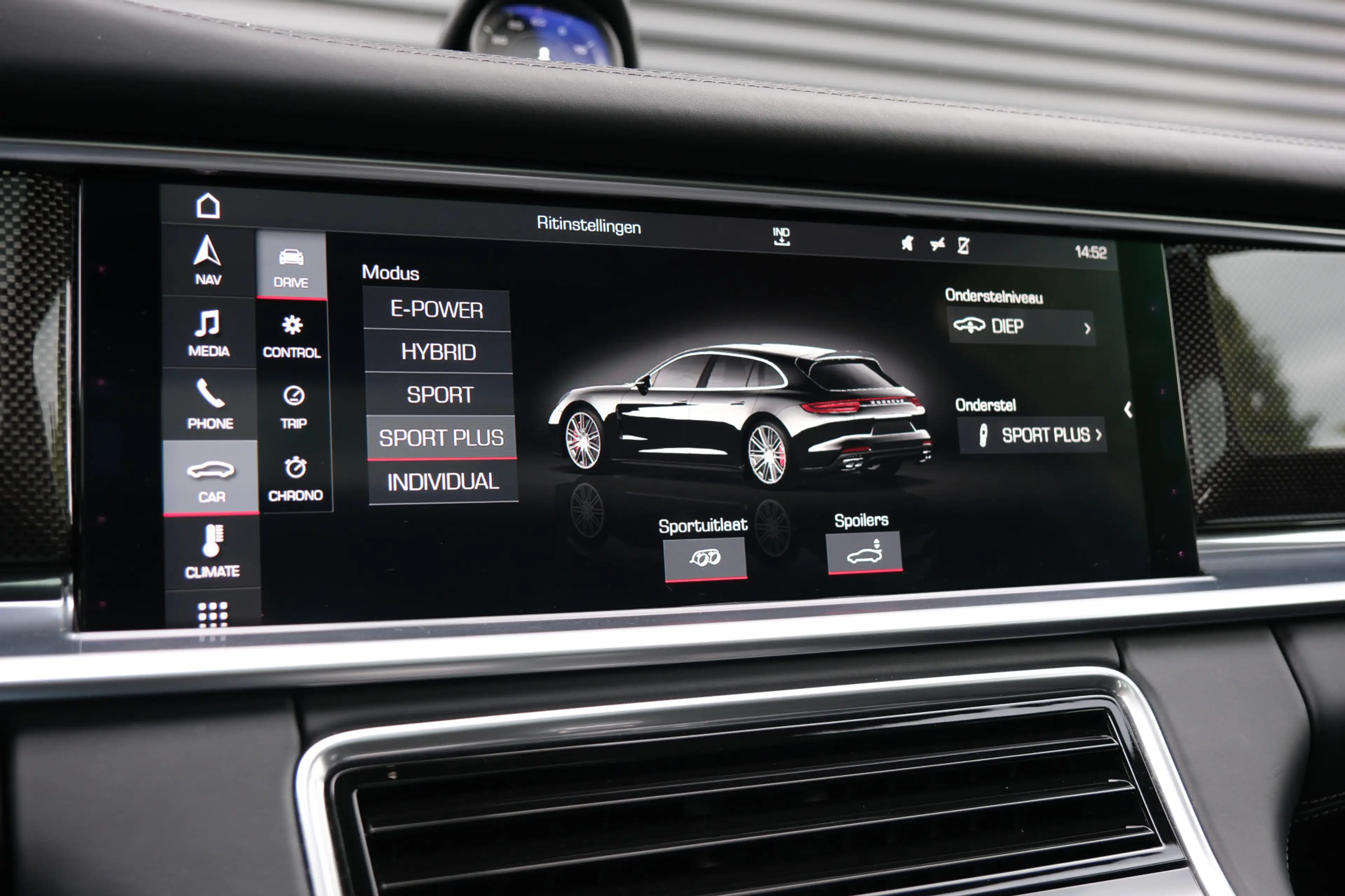 Porsche Panamera Sport Turismo 4.0 Turbo S E-Hybrid Porsche Approve — photo 44