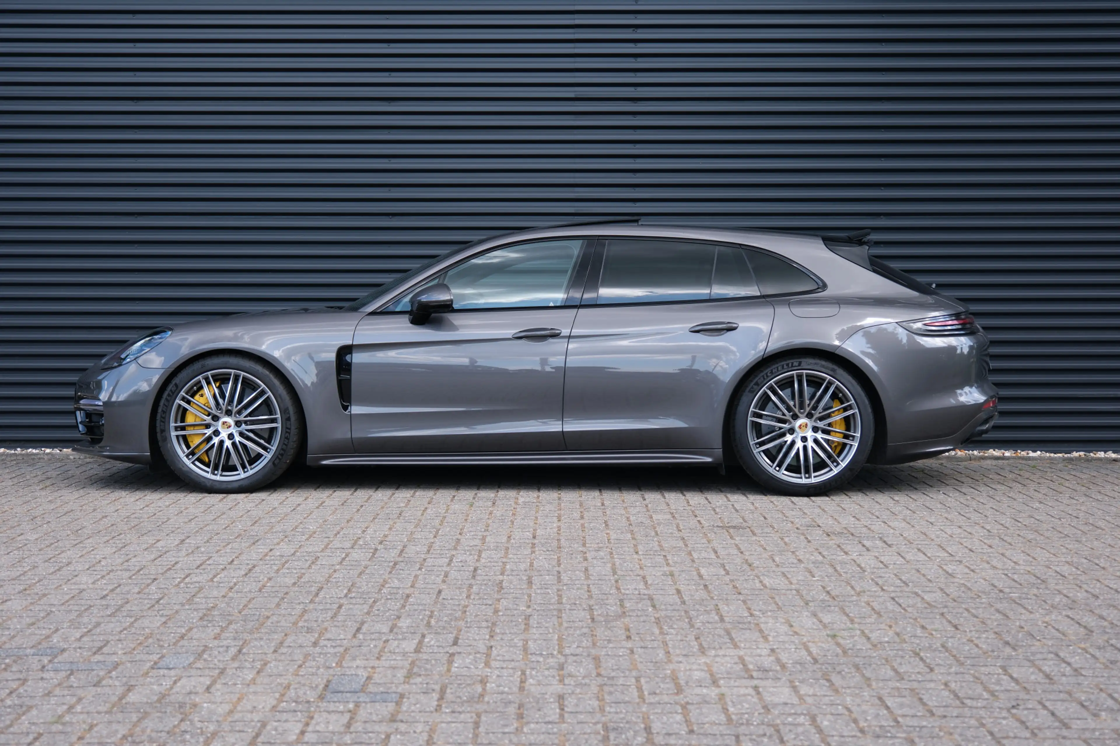 Porsche Panamera Sport Turismo 4.0 Turbo S E-Hybrid Porsche Approve — photo 6
