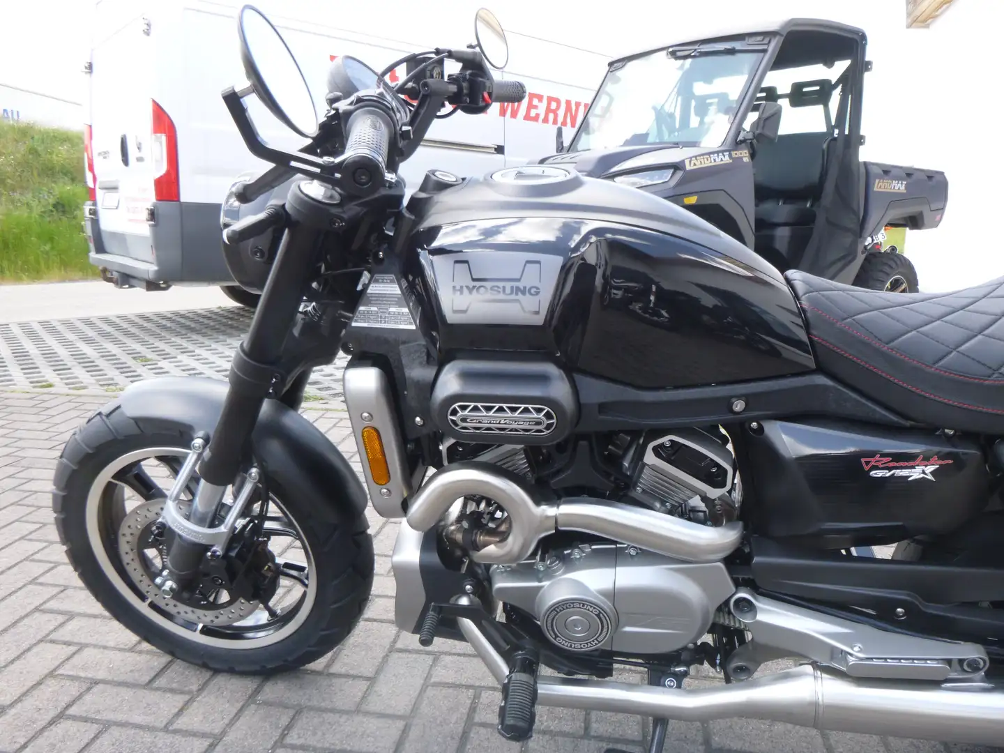 Hyosung GV 125 GV125 X ABS crna - 2