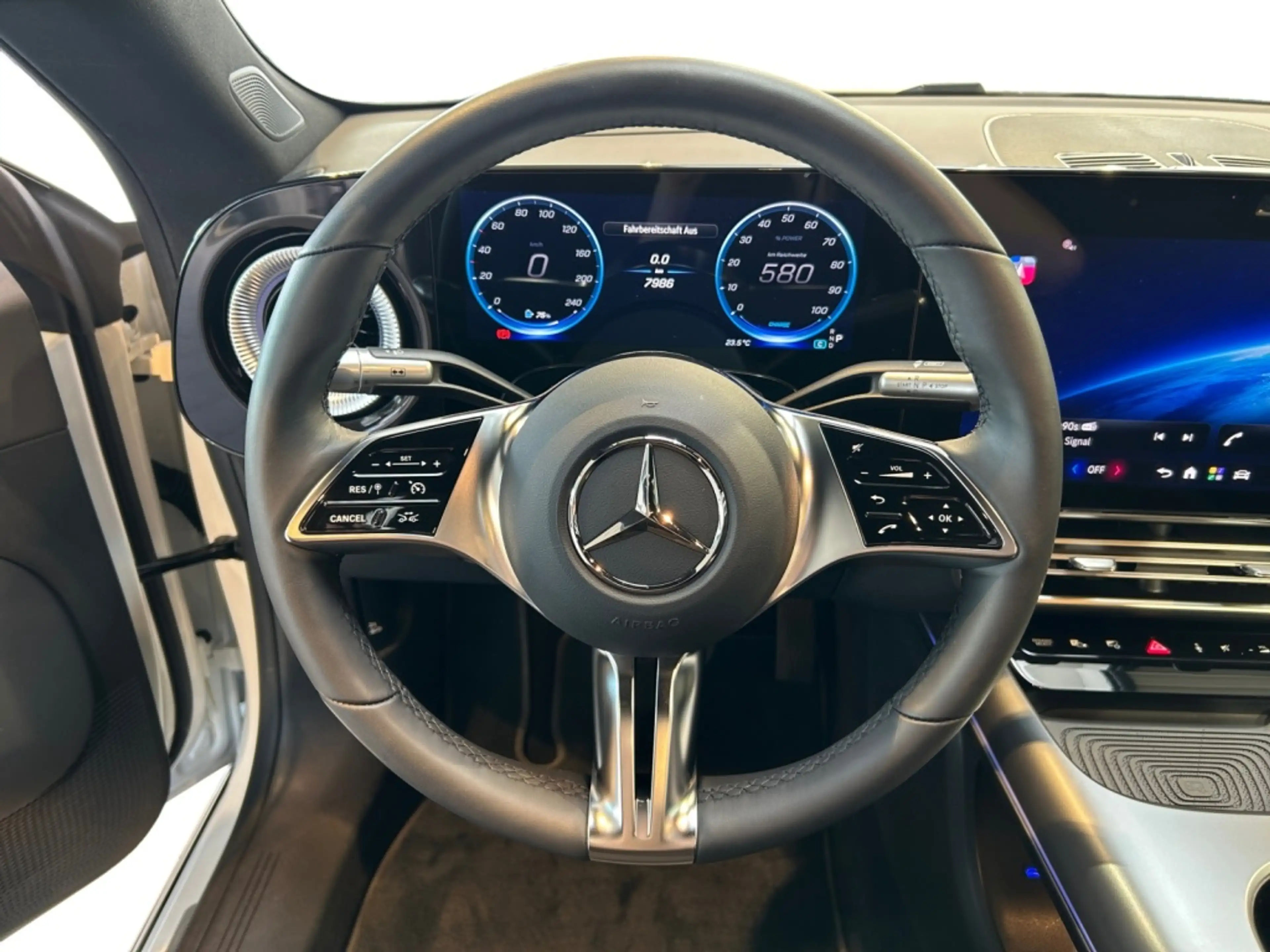 Mercedes-Benz CLA 250 + Progressive MBUX+Progressive+Night+HUD — photo 14