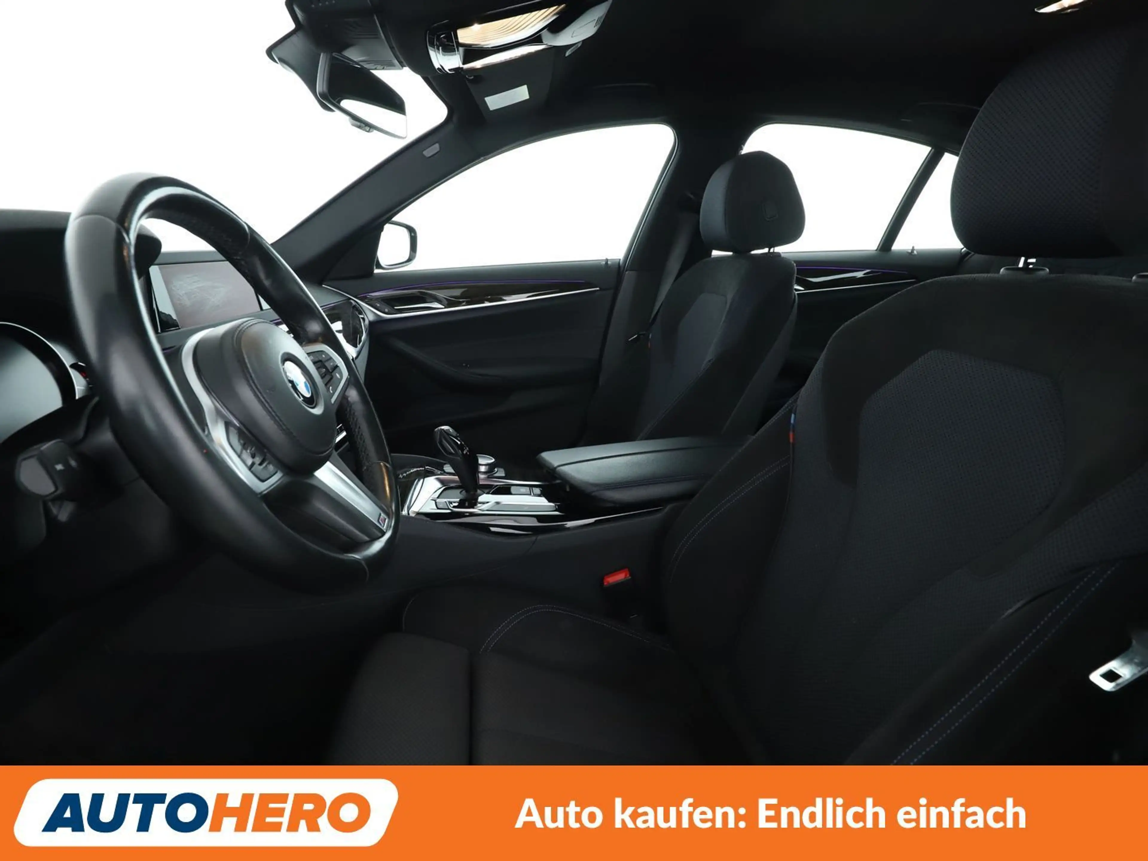 BMW 530 530d xDrive M Sport Aut*NAVI*LED*TEMPO*PDC*SHZ* — photo 10