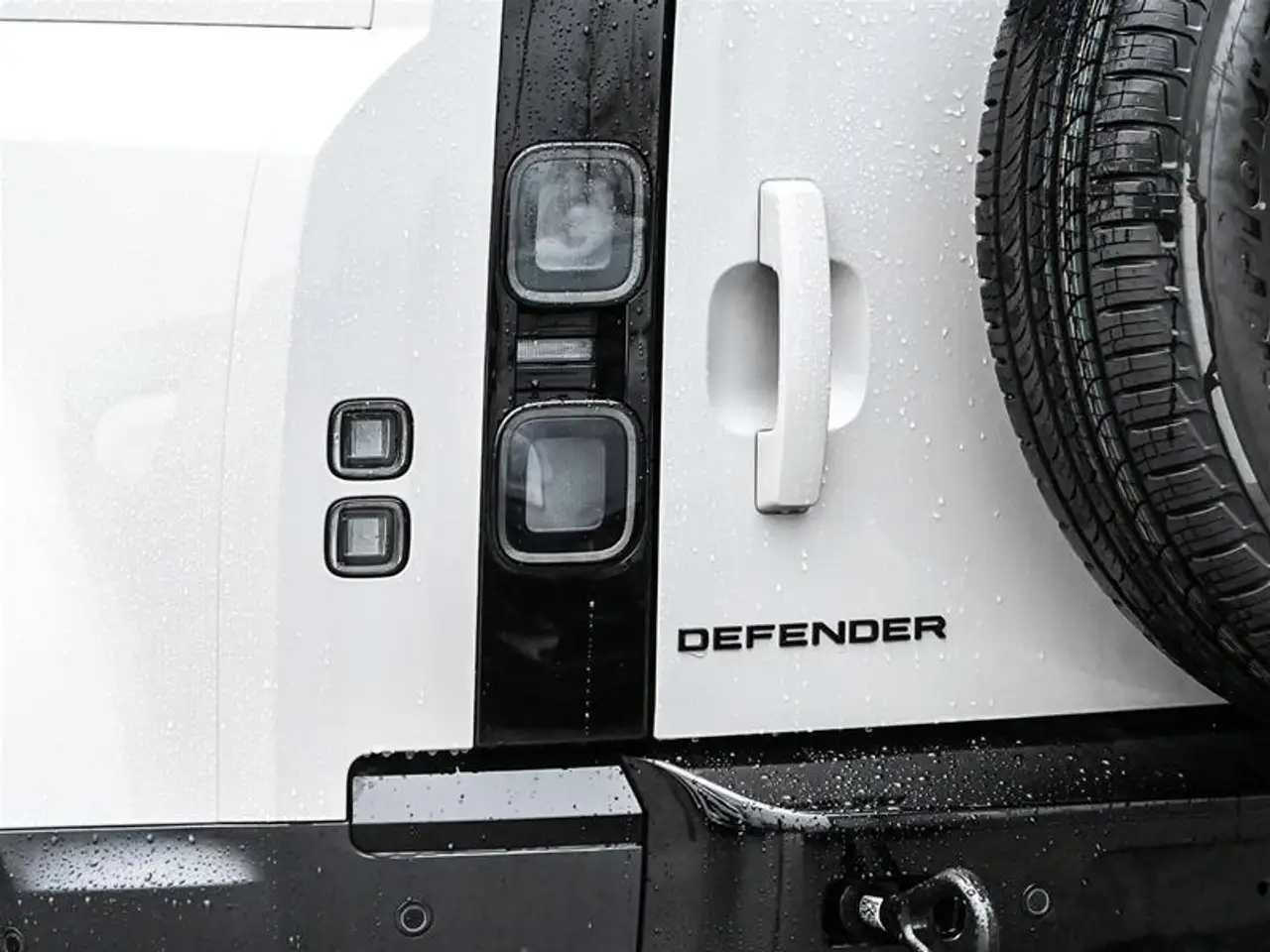Land Rover Defender снимка Land Rover Defender