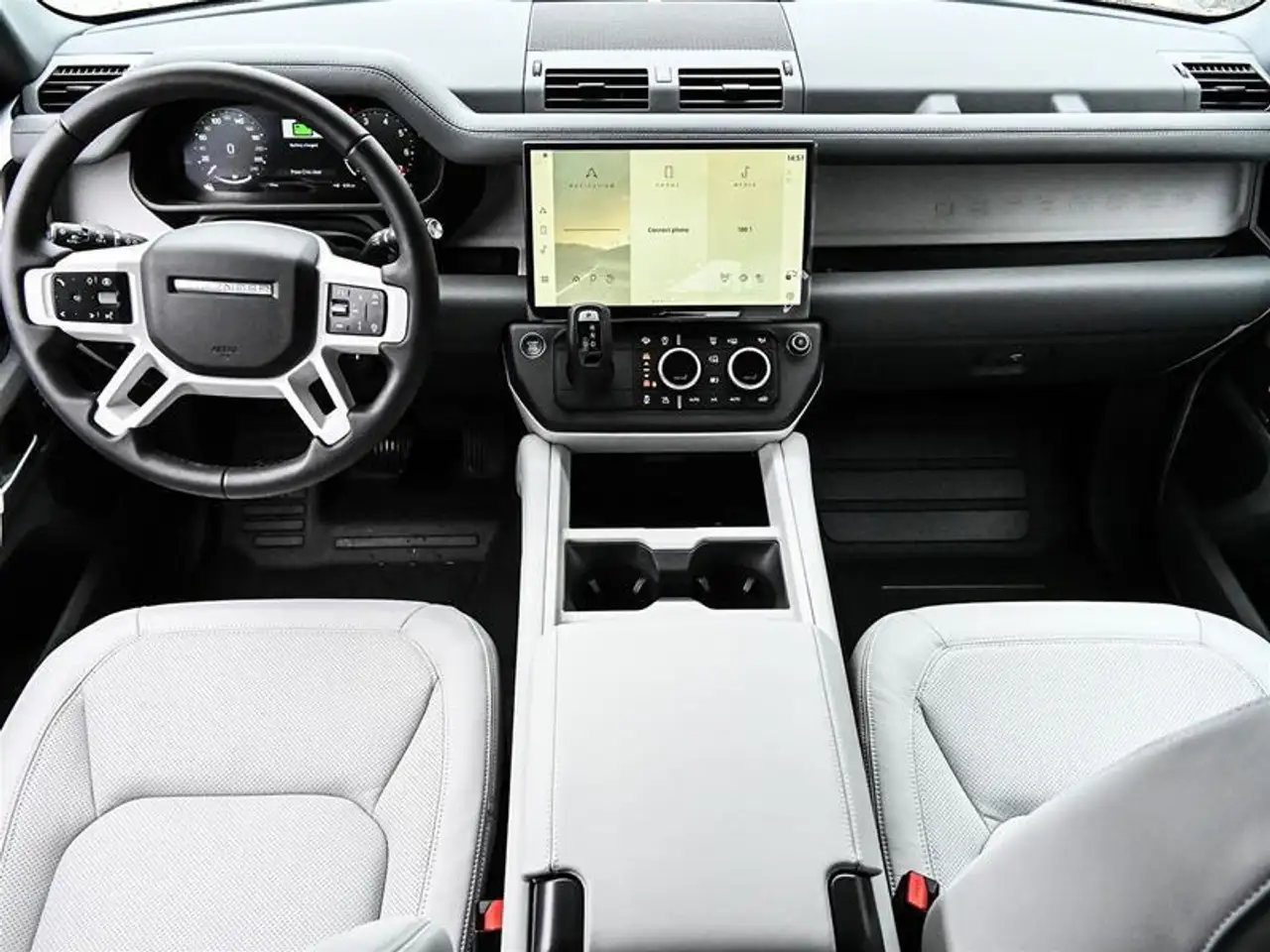 Land Rover Defender снимка Land Rover Defender
