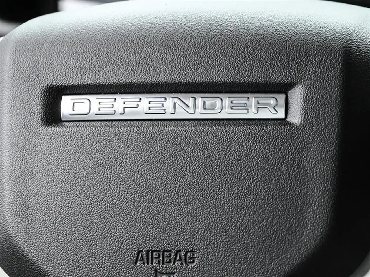 Land Rover Defender снимка Land Rover Defender