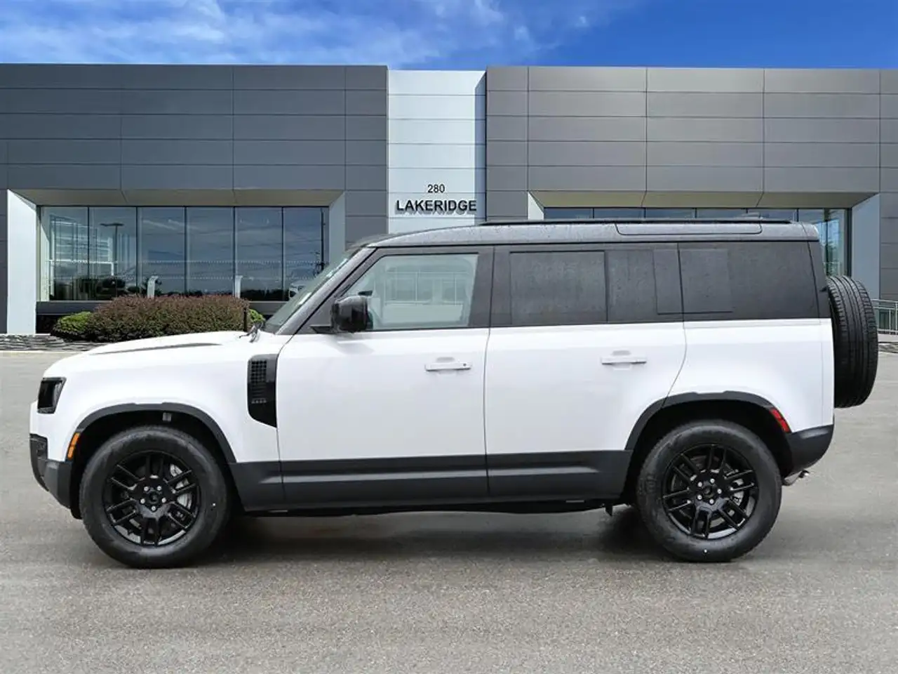 Land Rover Defender снимка Land Rover Defender