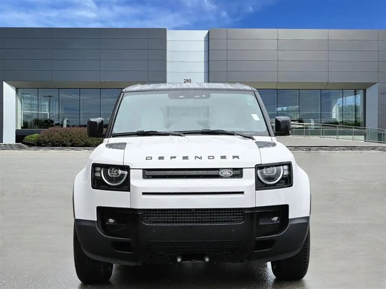 Land Rover Defender снимка Land Rover Defender