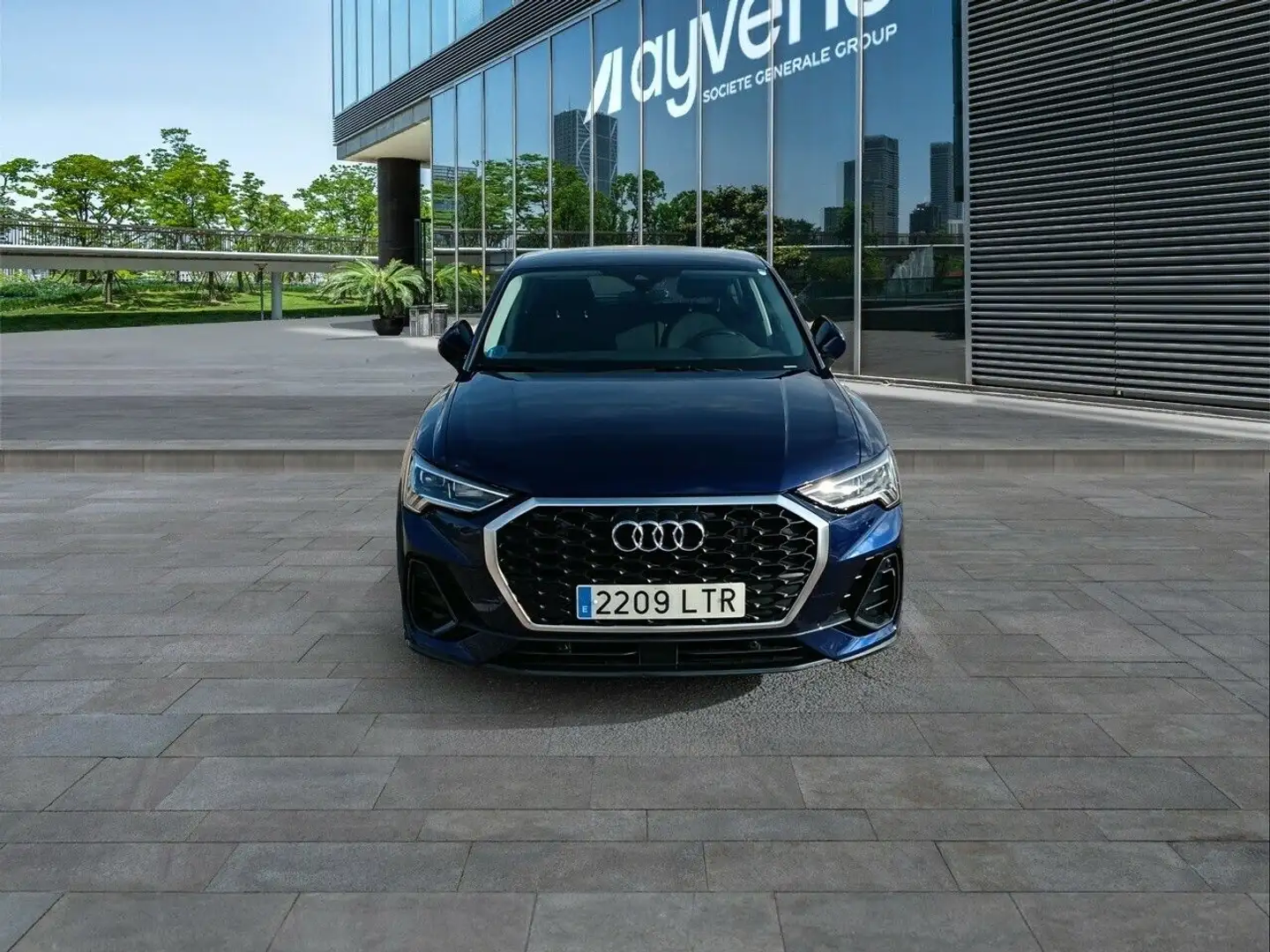 Audi Q3 45 TFSI e 180kW S tronic Advanced Bleu - 2