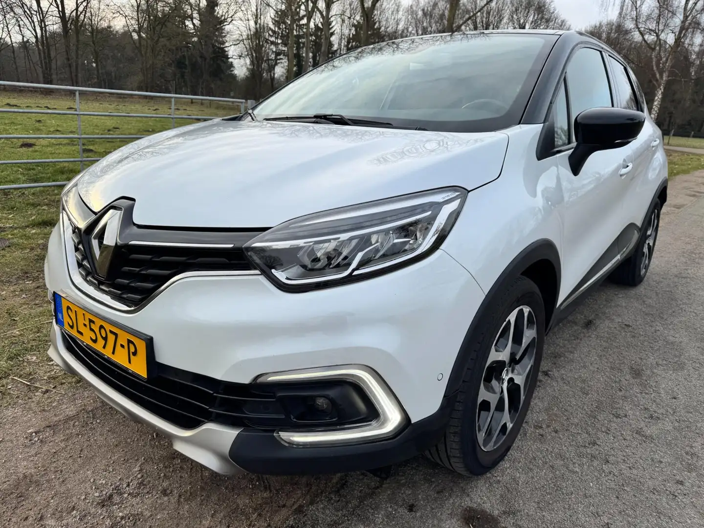 Renault Captur 0.9 TCe Edition One keurige auto zeer luxe Weiß - 1