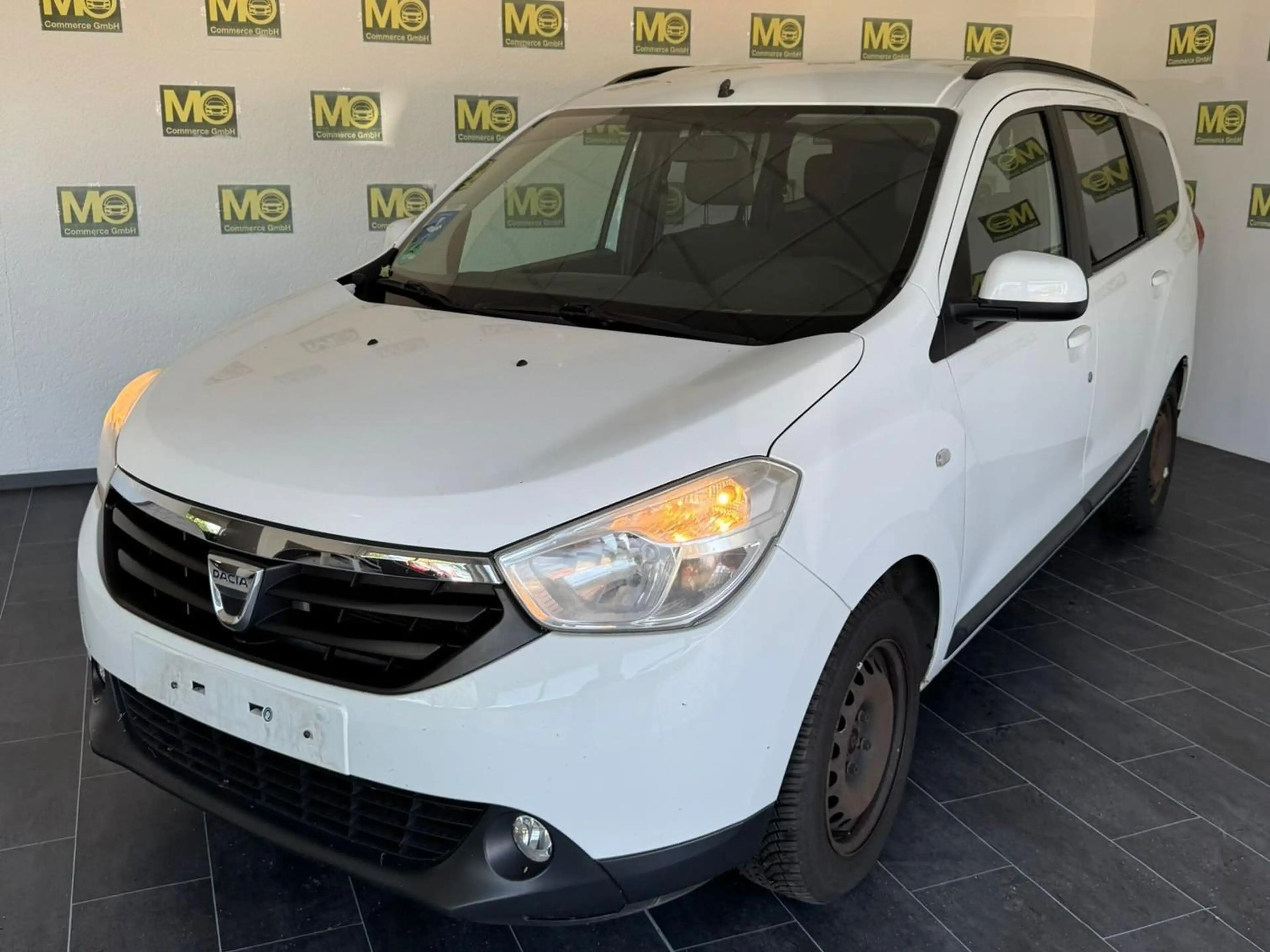 Dacia Lodgy Laureate
