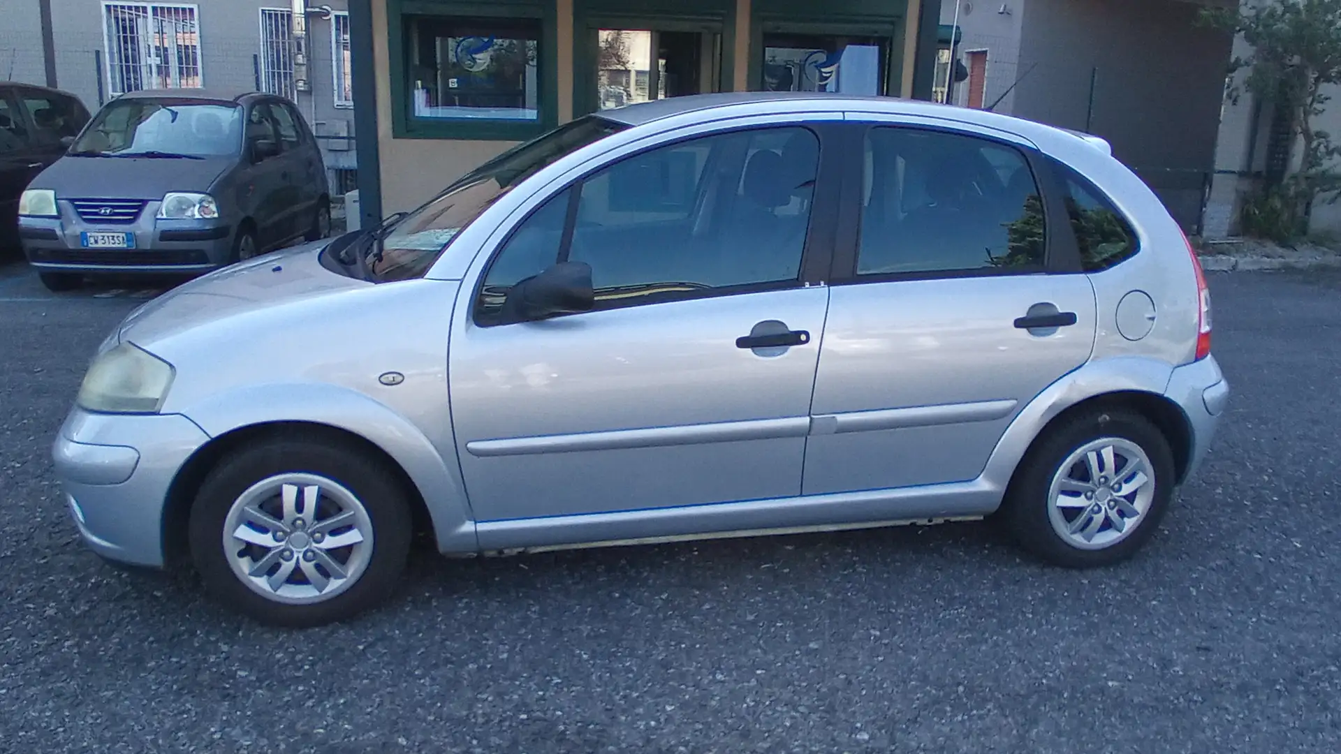 Citroen C3 C3 I 5P. 1.1 Perfect ecoenergy (bi-energy) Grigio - 2