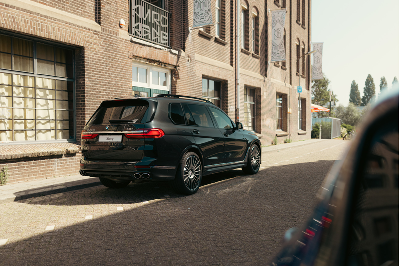 BMW X7 ALPINA XB7 Automaat / Panoramadak Sky Lounge / Bow — photo 4
