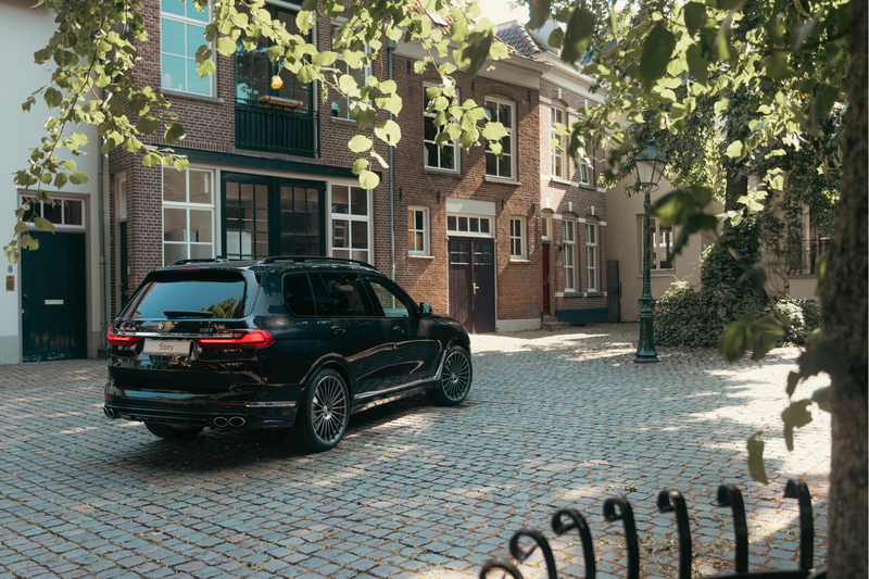 BMW X7 ALPINA XB7 Automaat / Panoramadak Sky Lounge / Bow — photo 5