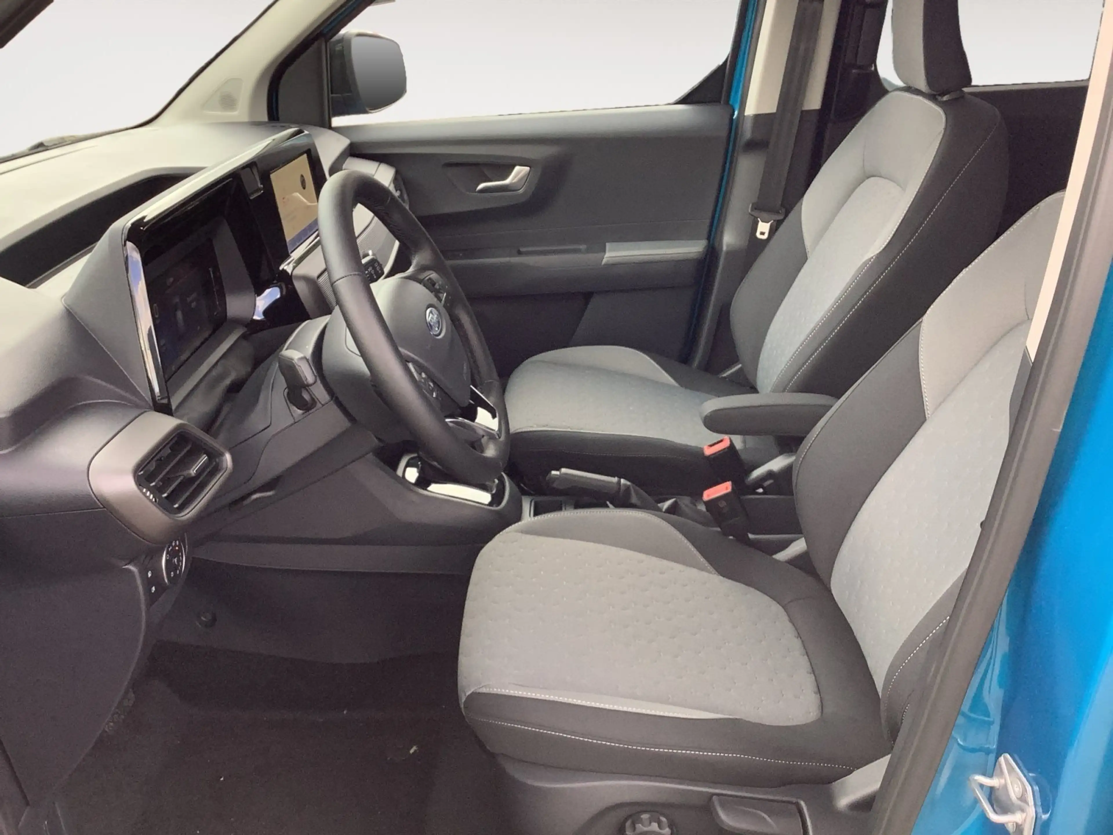 Ford Tourneo Courier Titanium*Automatic*Kamera*CLIMATRONIC*WinterPak* — photo 9