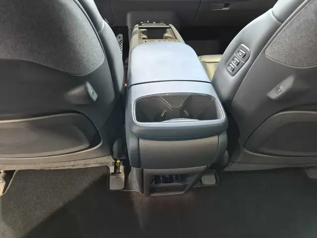 Kia Ev9 view 13