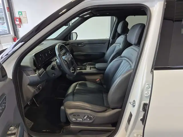 Kia Ev9 view 8