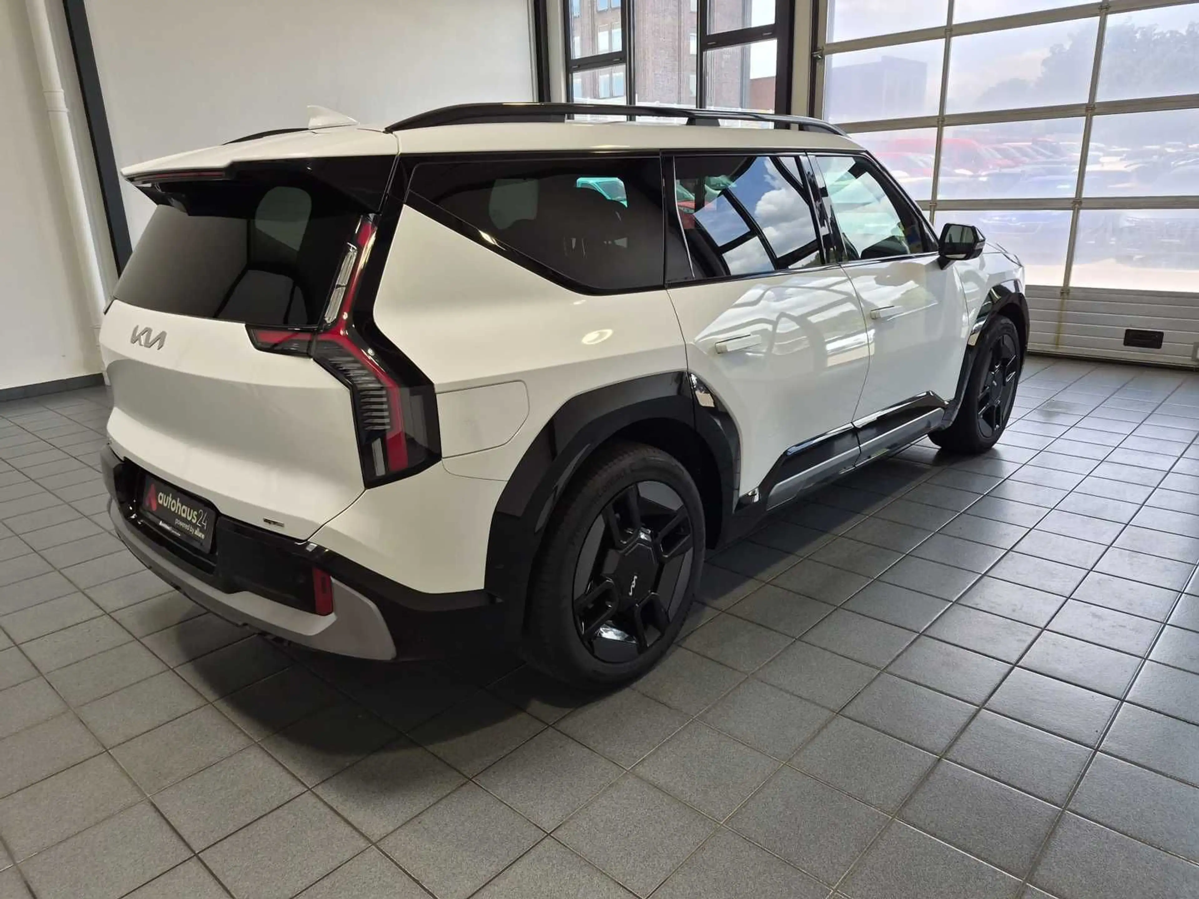 Kia EV9 GT-line  Launch Edition 4WD|360°|HeadUp — photo 5
