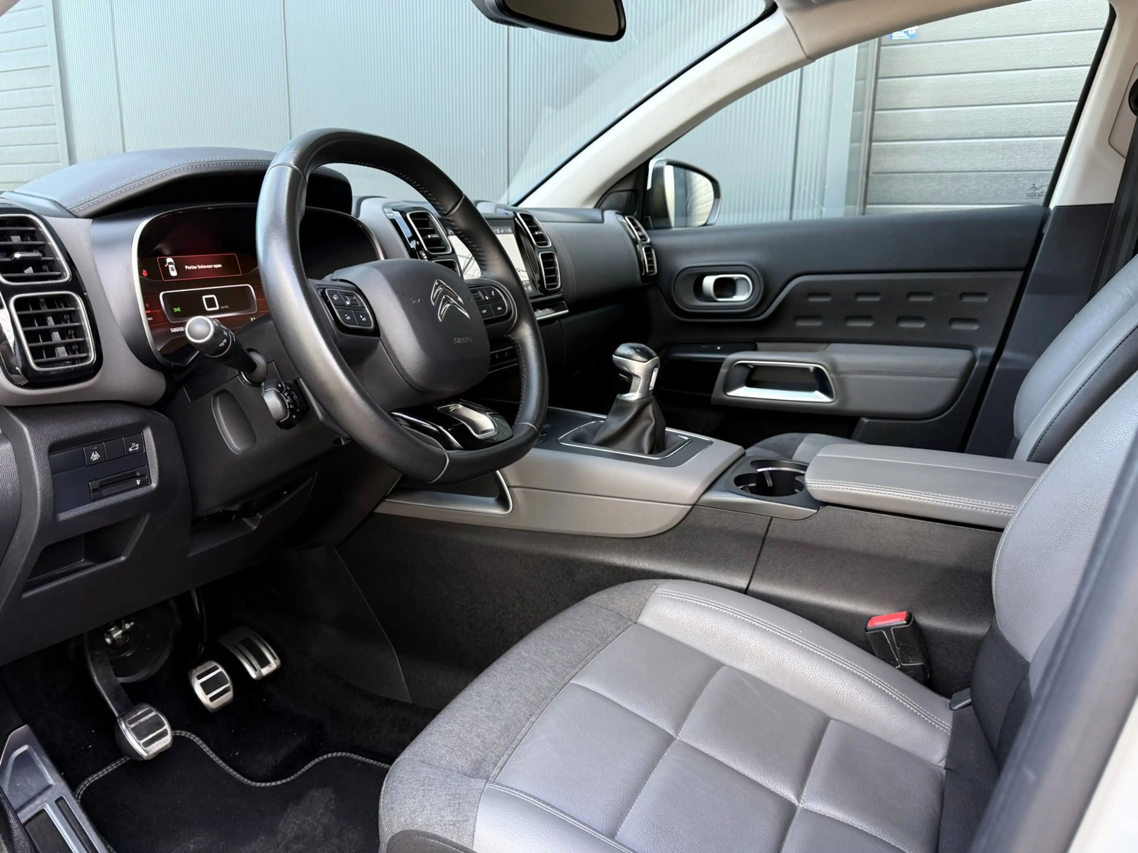 Citroen C5 Aircross 1.2 Turbo Shine |Led|Camera| — photo 3