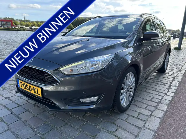 Ford Focus Wagon 1.0 Titanium navigatie airco/ecc keurige aut