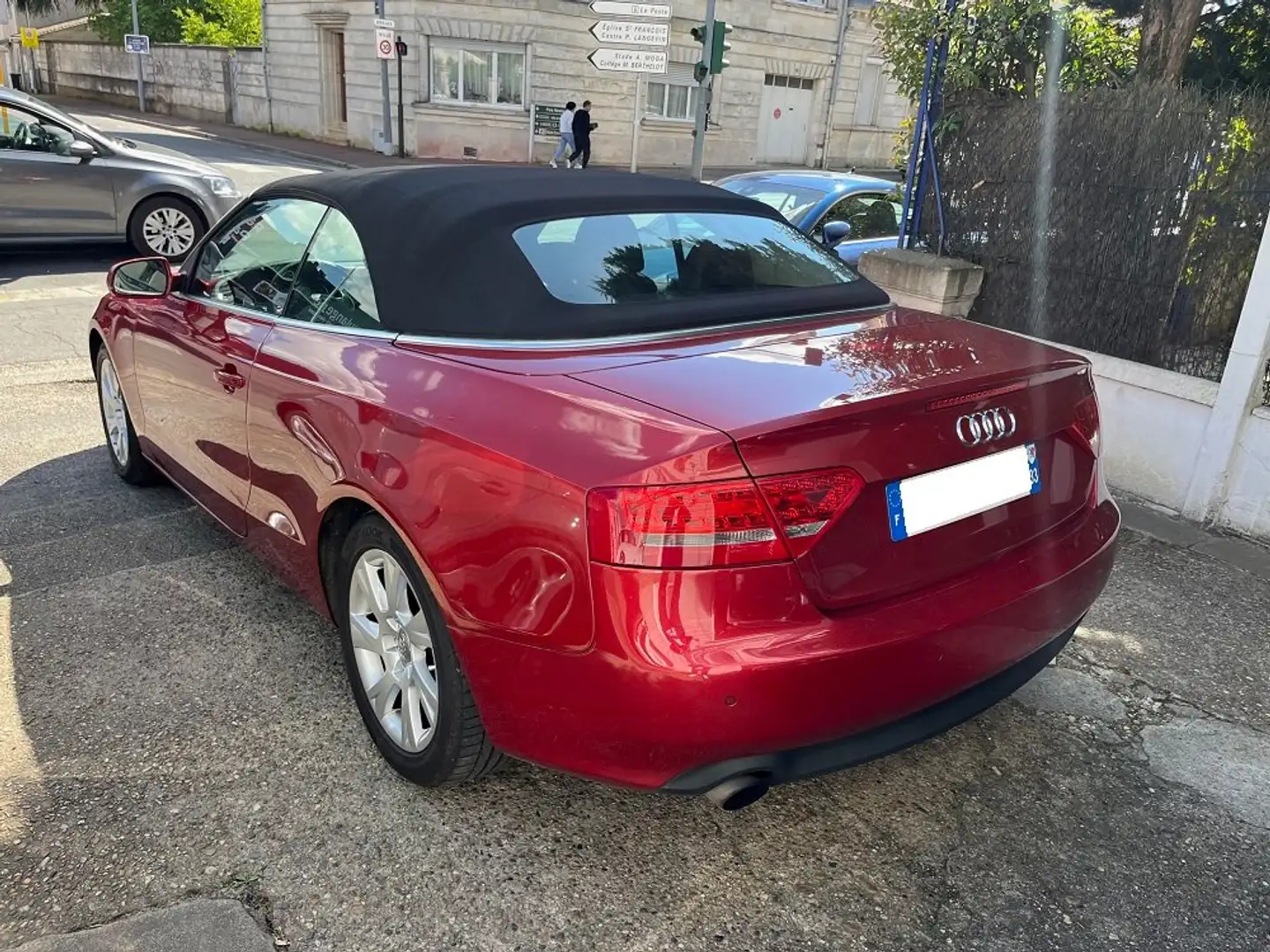 Audi A5 Cabriolet 2.0 TFSI 211 S line Rot - 2