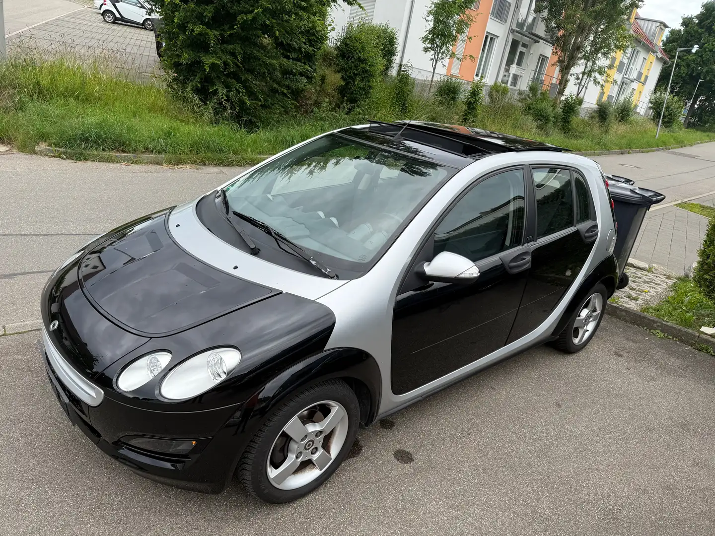 smart forFour sportstyle edition 8fach bereift Schiebedach MP3 Gris - 1