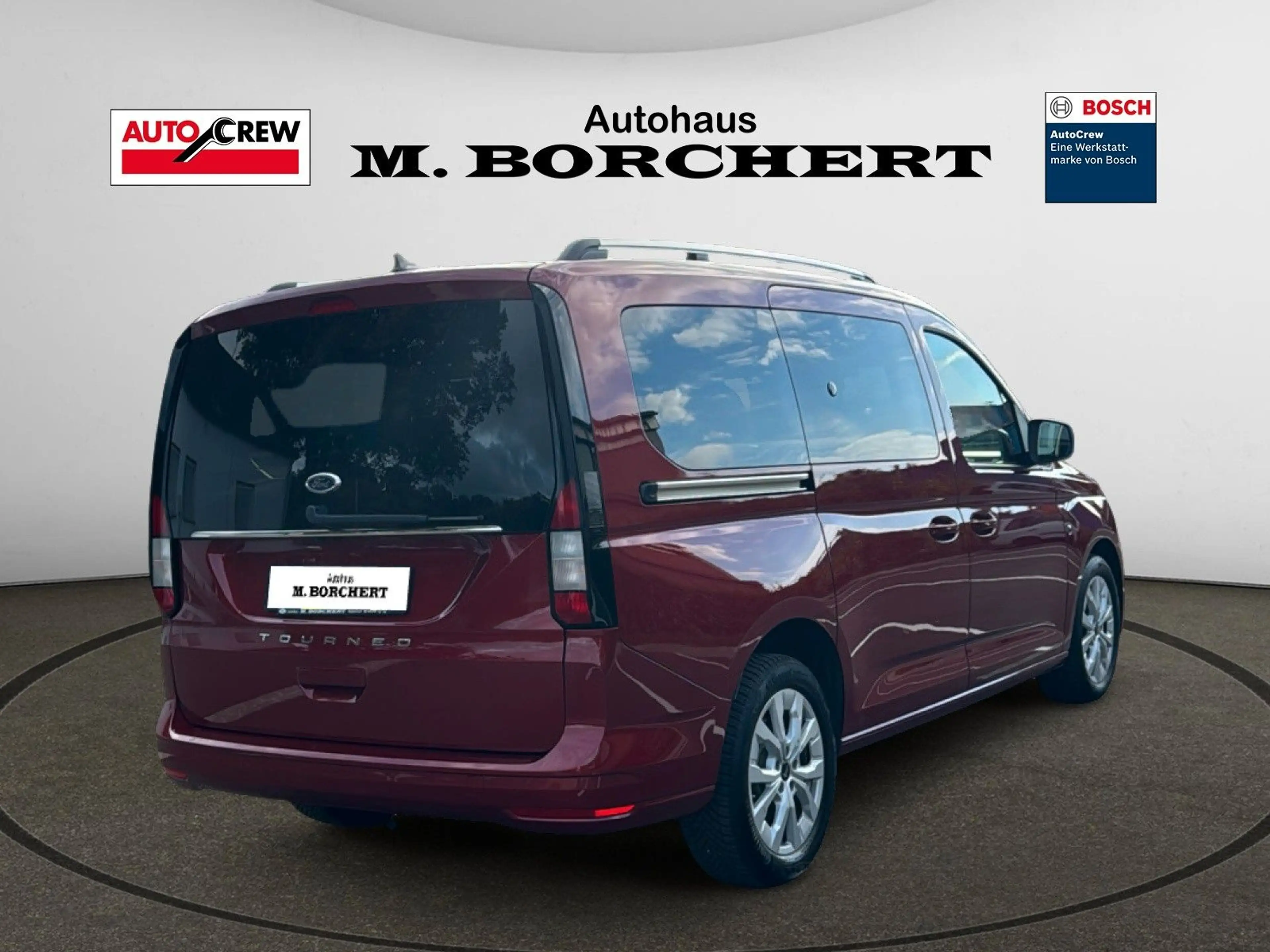 Ford Grand Tourneo Connect Titanium — photo 5