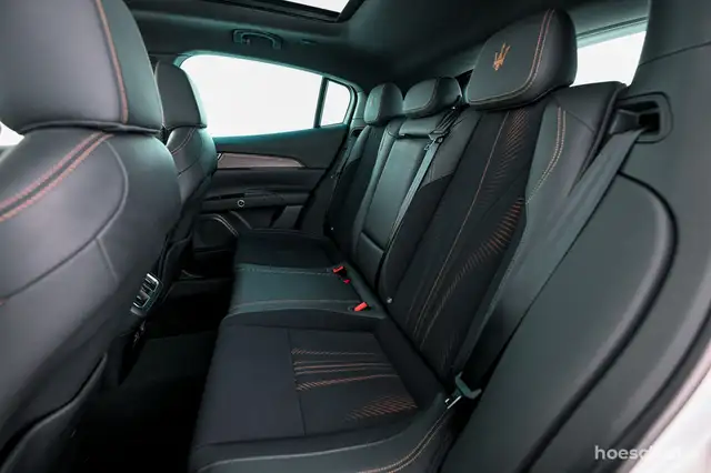 Maserati Grecale Folgore 105kWh 20" HEAD-UP MATRIX PANO 360° SONOS Ansicht 7