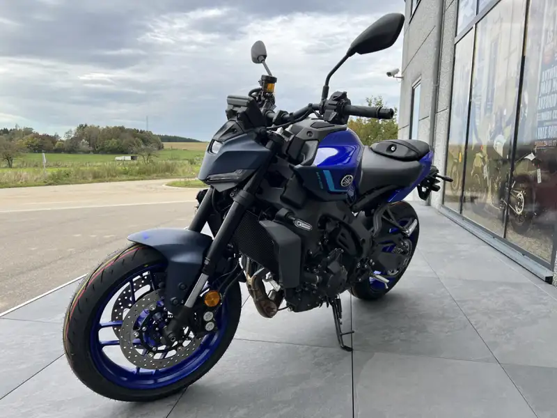 Yamaha MT-09 - foto 2